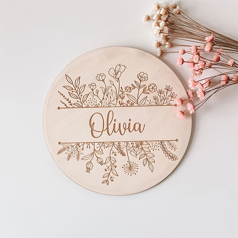 Home Decor Inspo - Kişiye Özel Çiçek Desenli İsim Plaketi,